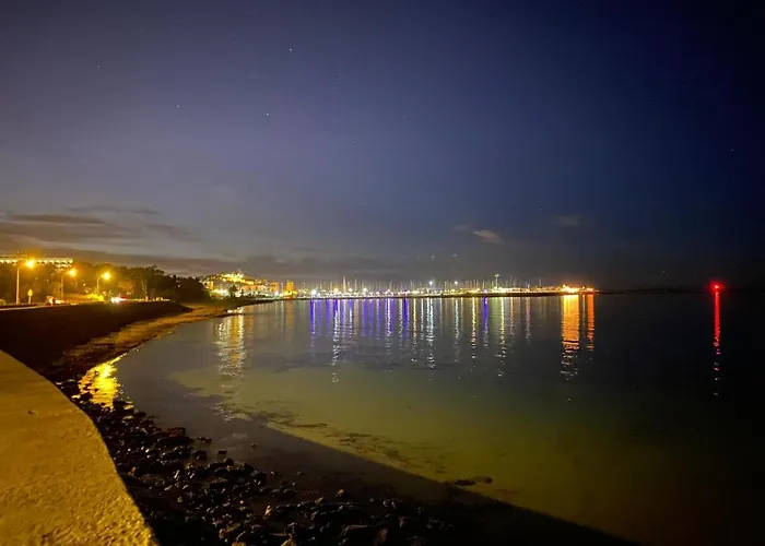 Apartment Suenos De Mar F5, 2 Dormitorios, Puerto Nautico, By Bookindenia