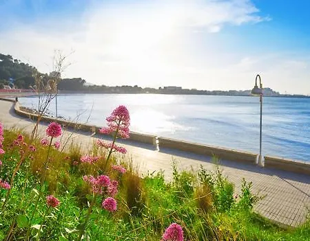 Suenos De Mar F5, 2 Dormitorios, Puerto Nautico, By Bookindenia *