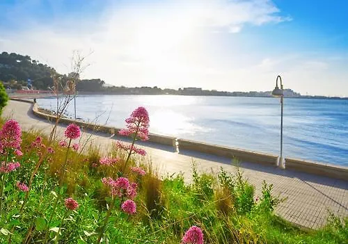 Sueños De Mar F5, 2 Dormitorios, Puerto Náutico, By Bookindenia *